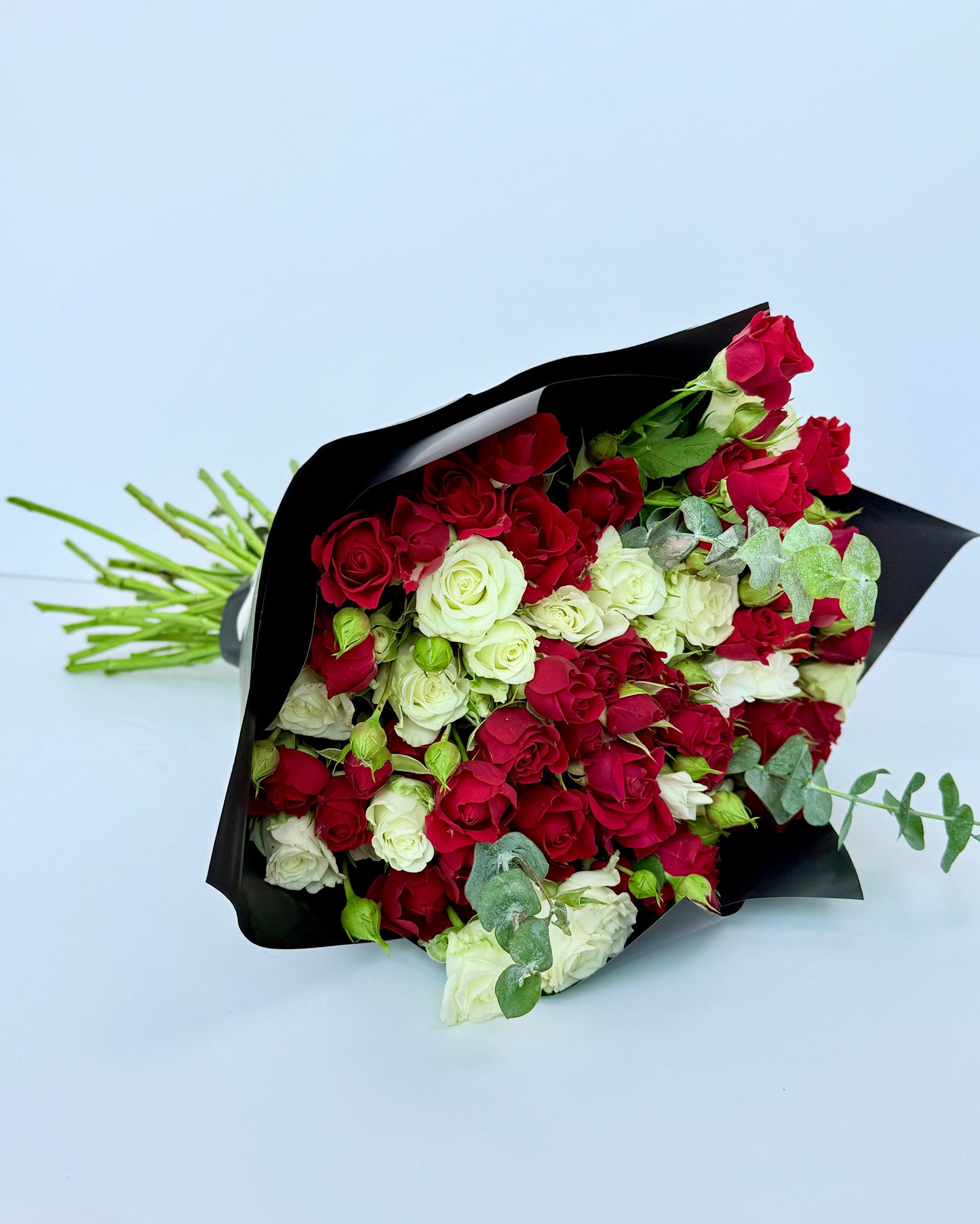 Special Red & White Rose Bouquet