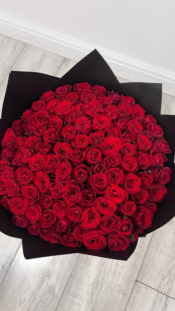 101 red roses