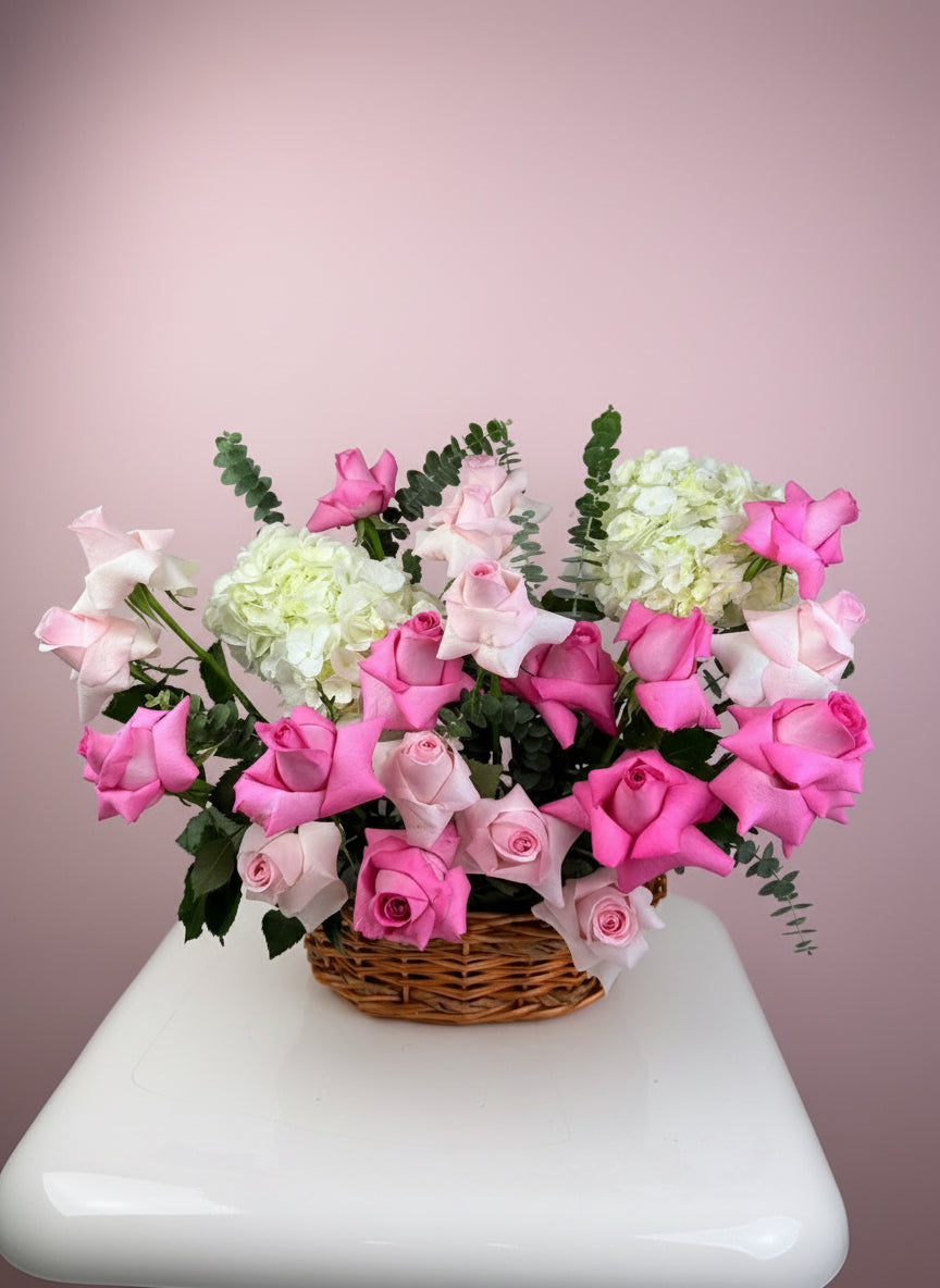 Pink roses and hydrangea in basket-Best Flower Online Shop in Dubai